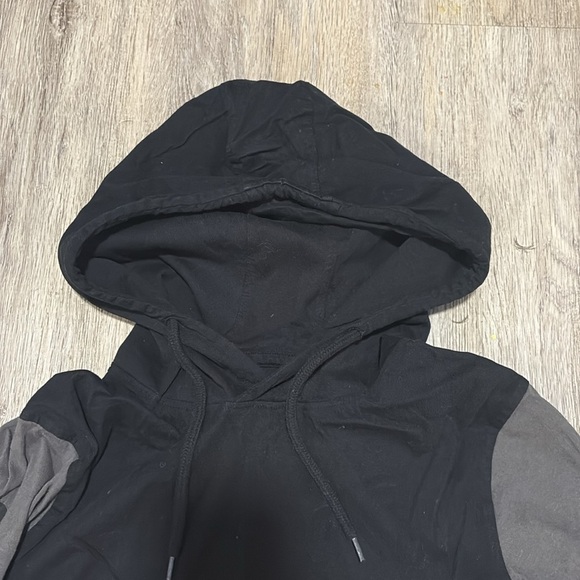 Caterpillar Black and Gray Women Thin Hoodie - Picture 2 of 9